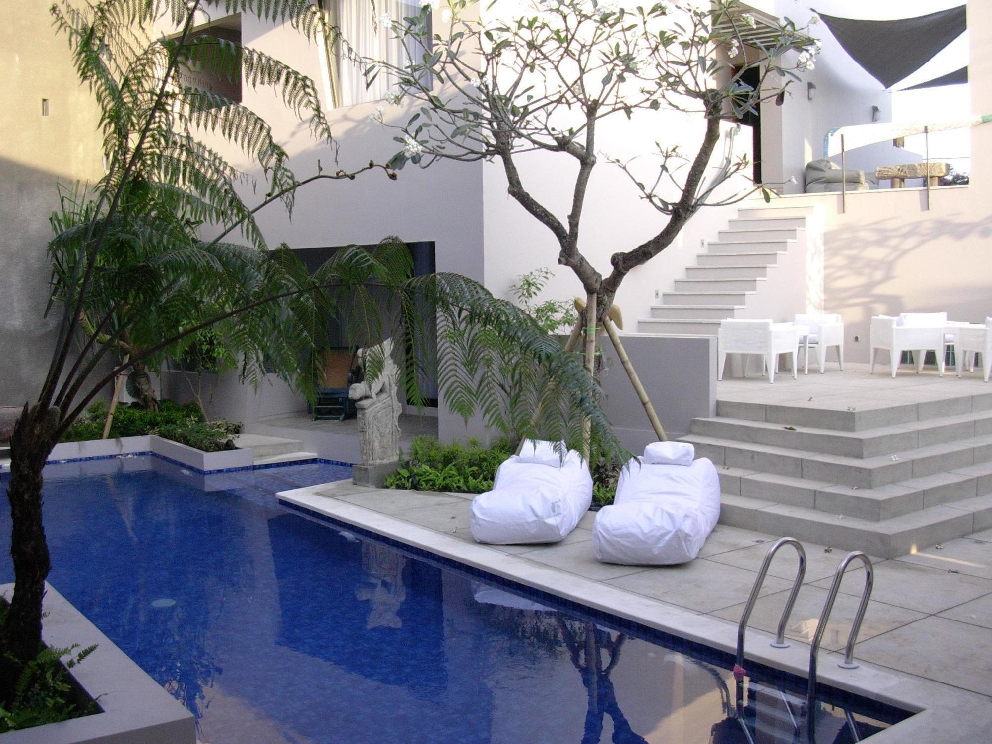 Scala Bed And Beyond Hotel Kerobokan Buitenkant foto