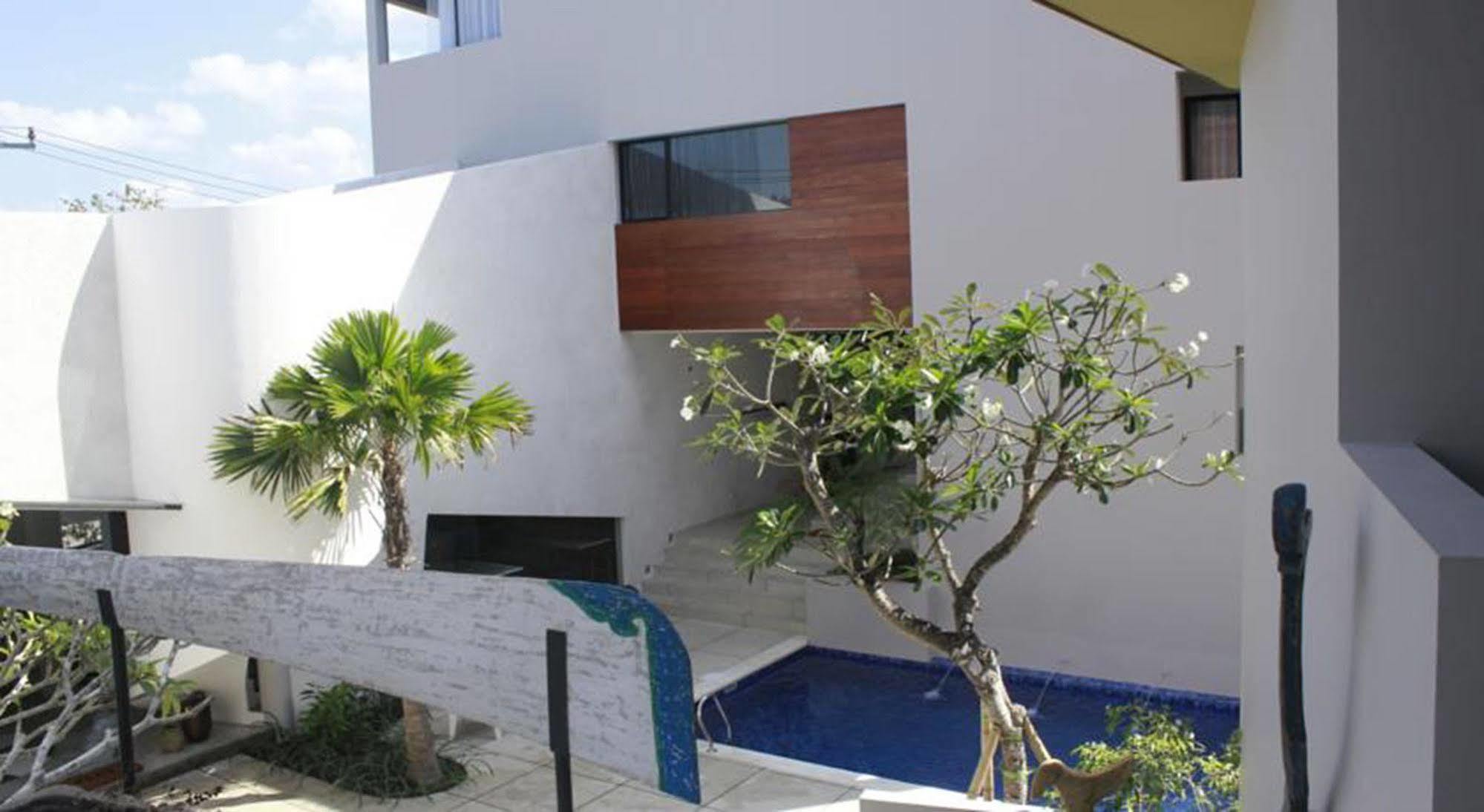 Scala Bed And Beyond Hotel Kerobokan Buitenkant foto